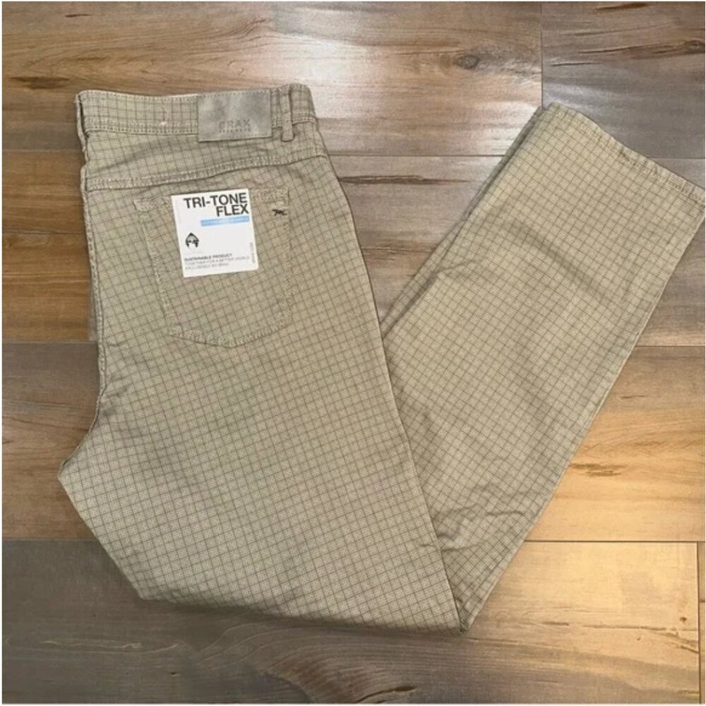 NWT The Brax Style Cooper Pants Mid Rise Straight Leg Slim Fit Tan Size 34/32 - Picture 2 of 2